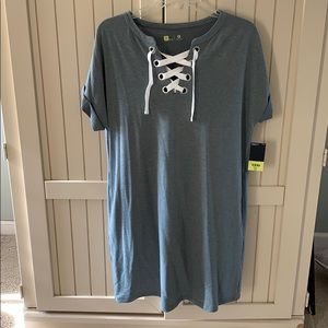 Women's small dress with pockets